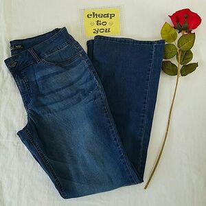 RIDERS By LEE JEANS SIZE 10